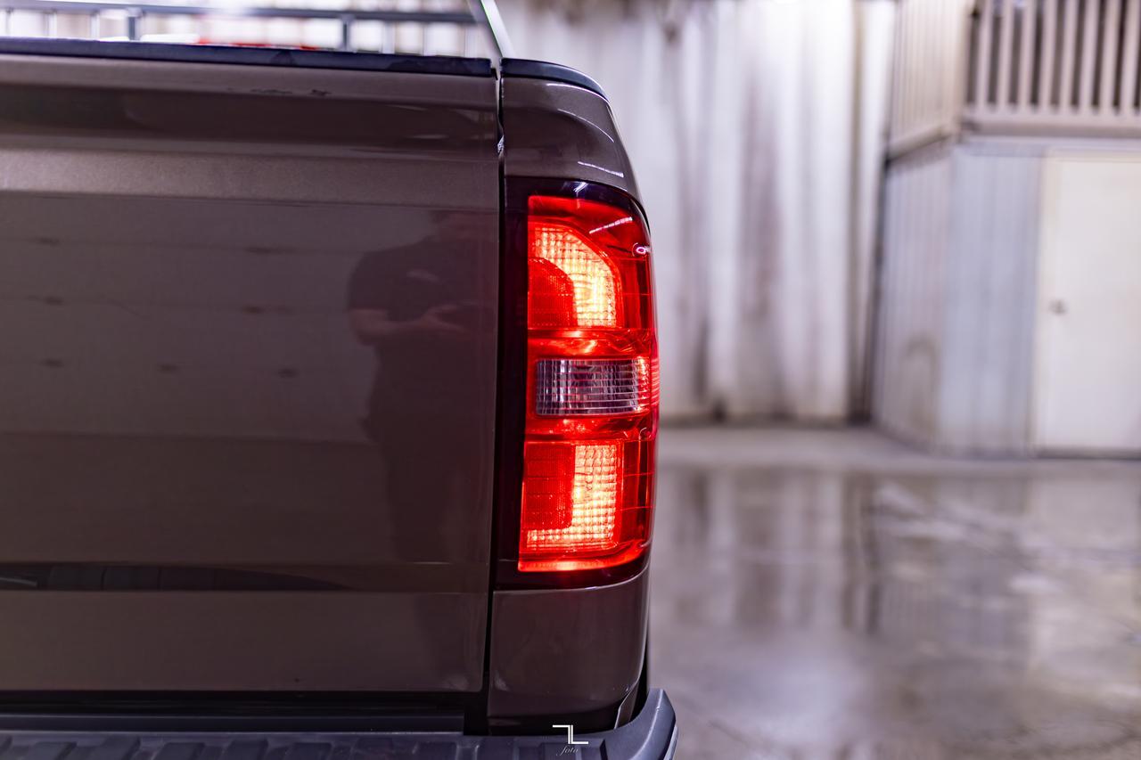 2015 GMC Sierra 1500 4x4 Double Cab SLE Red Deer AB