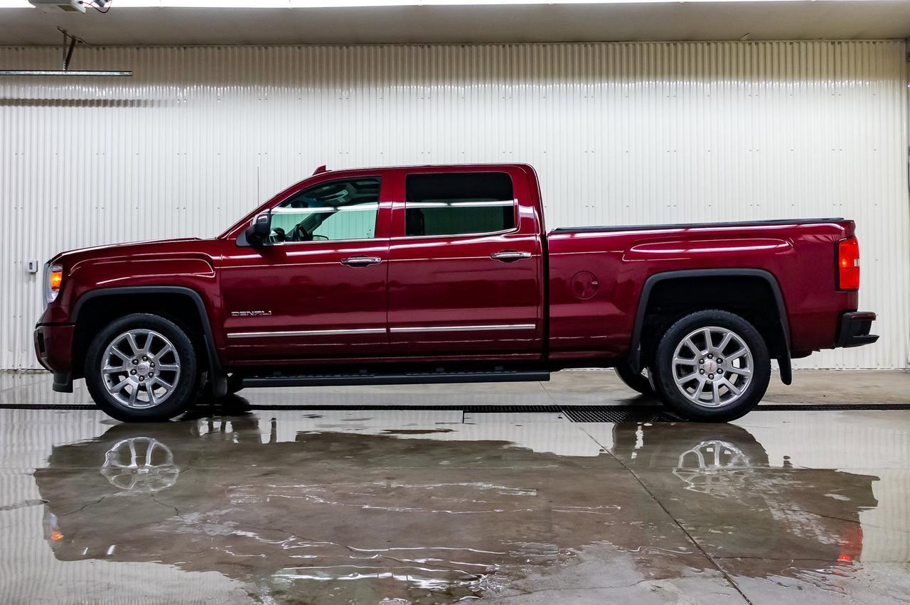 2015 GMC Sierra 1500 AWD Denali Leather Roof Nav BCam Red Deer AB