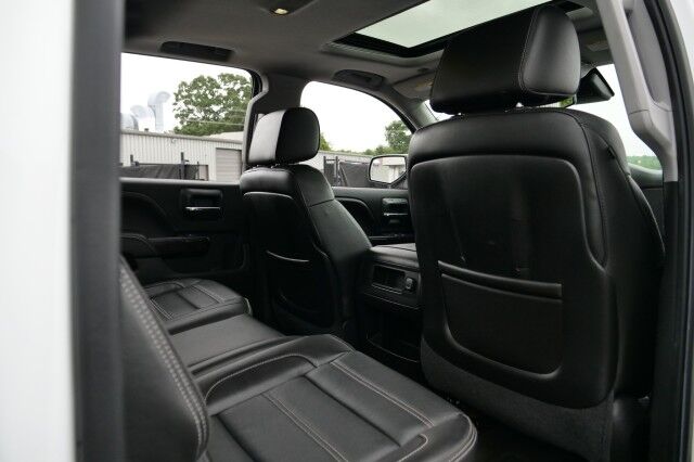 2015 GMC Sierra 1500 Denali 4X4 / Heated & Cooled Seats / 6.2L V8! High Point NC