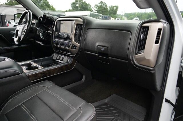 2015 GMC Sierra 1500 Denali 4X4 / Heated & Cooled Seats / 6.2L V8! High Point NC