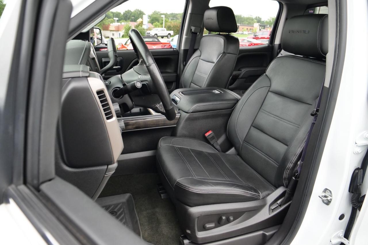 2015 GMC Sierra 1500 Denali 4X4 / Heated & Cooled Seats / 6.2L V8! Lincolnton NC