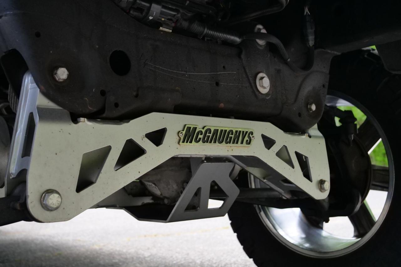 2015 GMC Sierra 1500 Denali 4X4 / Tire Upgrade / Sunroof / 5.3L V8! Lincolnton NC