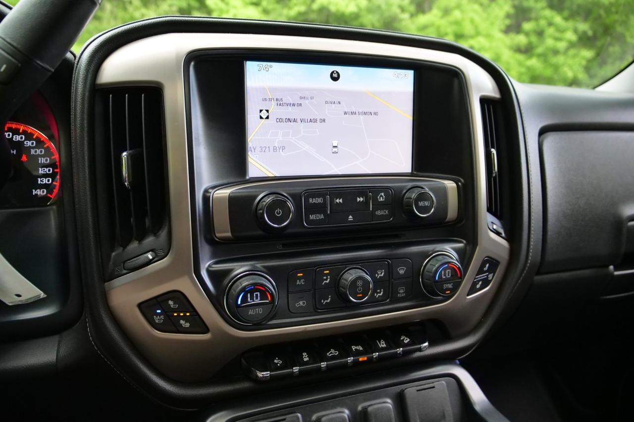 2015 GMC Sierra 1500 Denali 4X4 / Tire Upgrade / Sunroof / 5.3L V8! Lincolnton NC