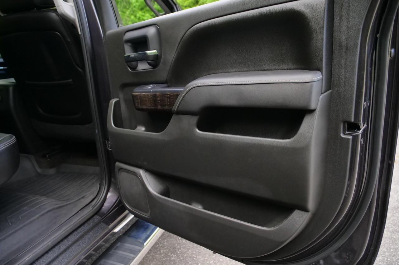 2015 GMC Sierra 1500 Denali 4X4 / Tire Upgrade / Sunroof / 5.3L V8! Lincolnton NC