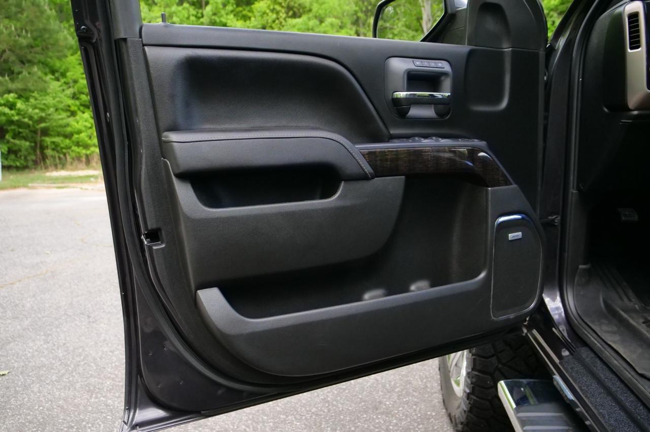 2015 GMC Sierra 1500 Denali 4X4 / Tire Upgrade / Sunroof / 5.3L V8! Lincolnton NC