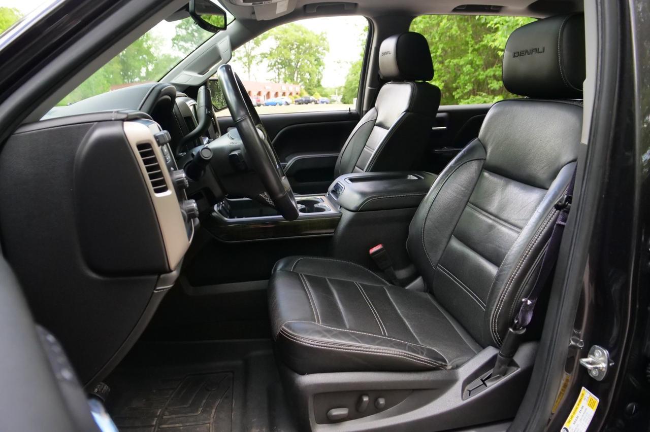 2015 GMC Sierra 1500 Denali 4X4 / Tire Upgrade / Sunroof / 5.3L V8! Lincolnton NC