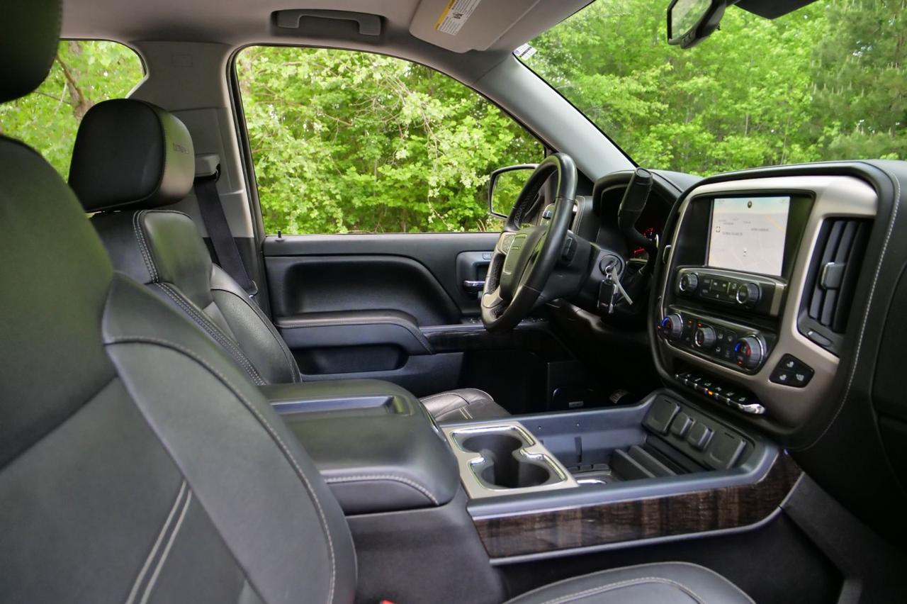 2015 GMC Sierra 1500 Denali 4X4 / Tire Upgrade / Sunroof / 5.3L V8! Lincolnton NC