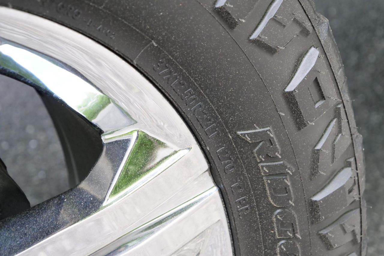 2015 GMC Sierra 1500 Denali 4X4 / Tire Upgrade / Sunroof / 5.3L V8! Lincolnton NC