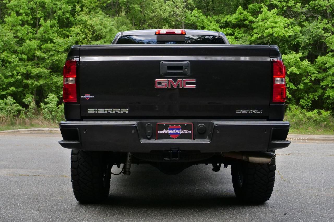 2015 GMC Sierra 1500 Denali 4X4 / Tire Upgrade / Sunroof / 5.3L V8! Lincolnton NC