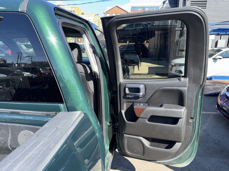 2015 GMC Sierra 1500 SLE Double Cab 4WD w/ Z71 Off Road Suspension Package Arlington VA