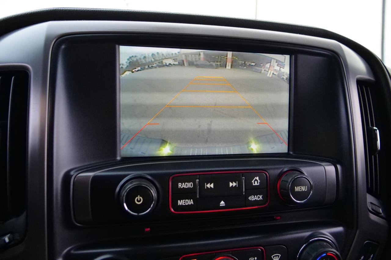 2015 GMC Sierra 1500 SLT 4X4 / All-Terrain Package / 5.3L V8 / Heated Seats! Lincolnton NC