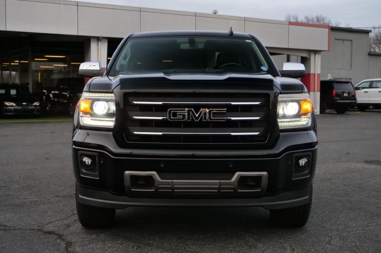 2015 GMC Sierra 1500 SLT 4X4 / All-Terrain Package / 5.3L V8 / Heated Seats! Lincolnton NC