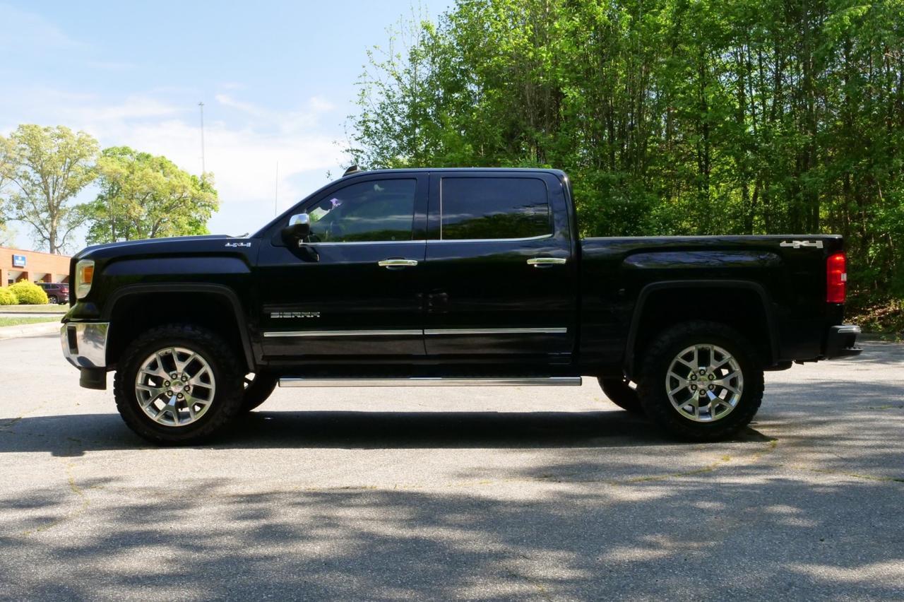 2015 GMC Sierra 1500 SLT 4X4 / Value Package / 5.3L V8 / NEW TRANSMISSION! Lincolnton NC