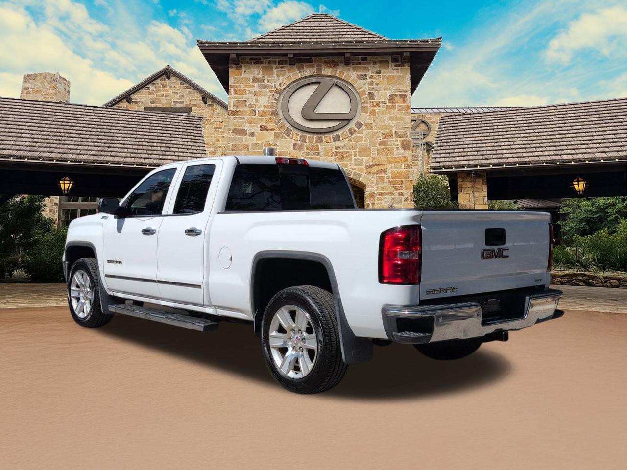 2015 GMC Sierra 1500 SLT