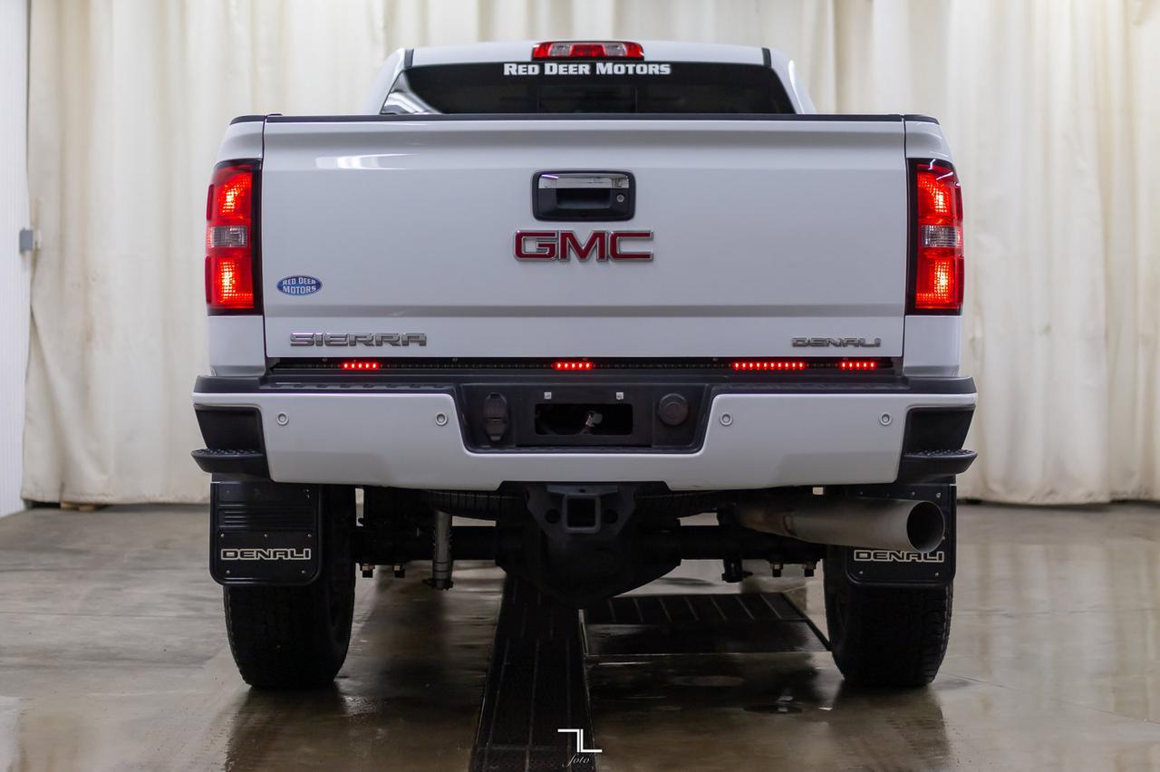 2015 GMC Sierra 2500 4x4 Crew Cab Denali HD Leather Roof Nav 6" Lift Red Deer AB