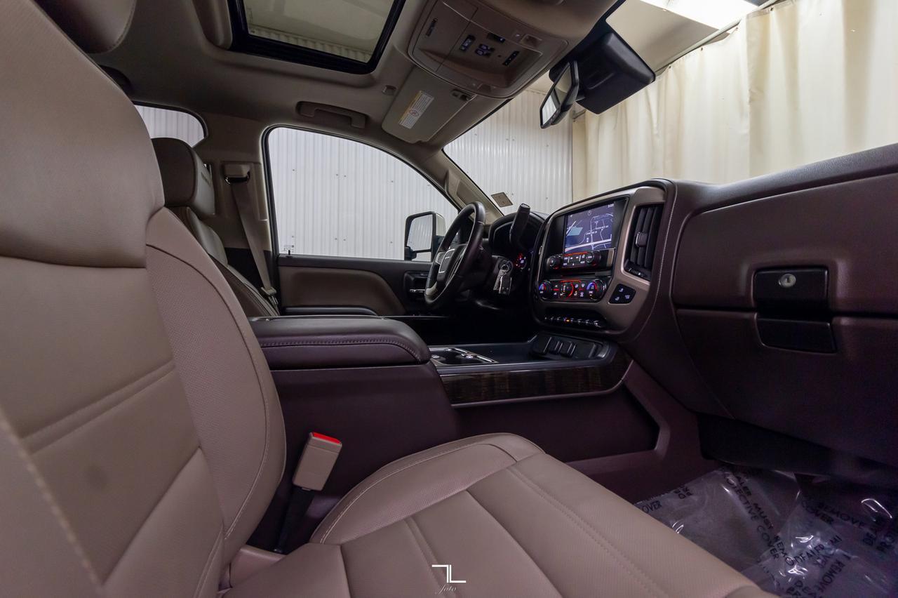 2015 GMC Sierra 2500 4x4 Crew Cab Denali HD Leather Roof Nav 6" Lift Red Deer AB