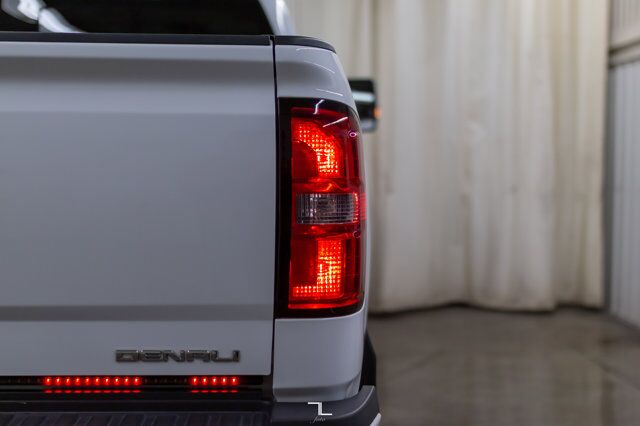 2015 GMC Sierra 2500 4x4 Crew Cab Denali HD Leather Roof Nav 6" Lift Red Deer AB