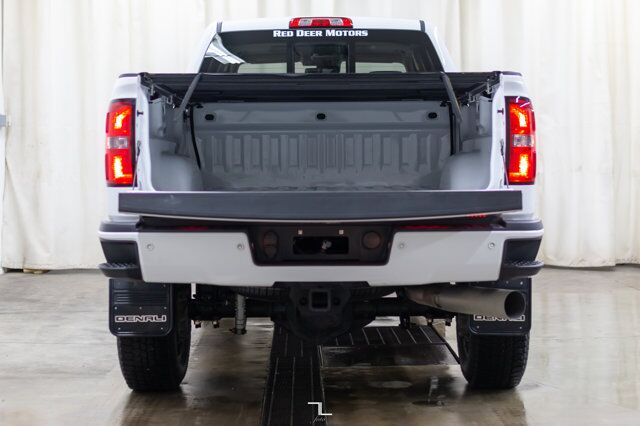2015 GMC Sierra 2500 4x4 Crew Cab Denali HD Leather Roof Nav 6" Lift Red Deer AB