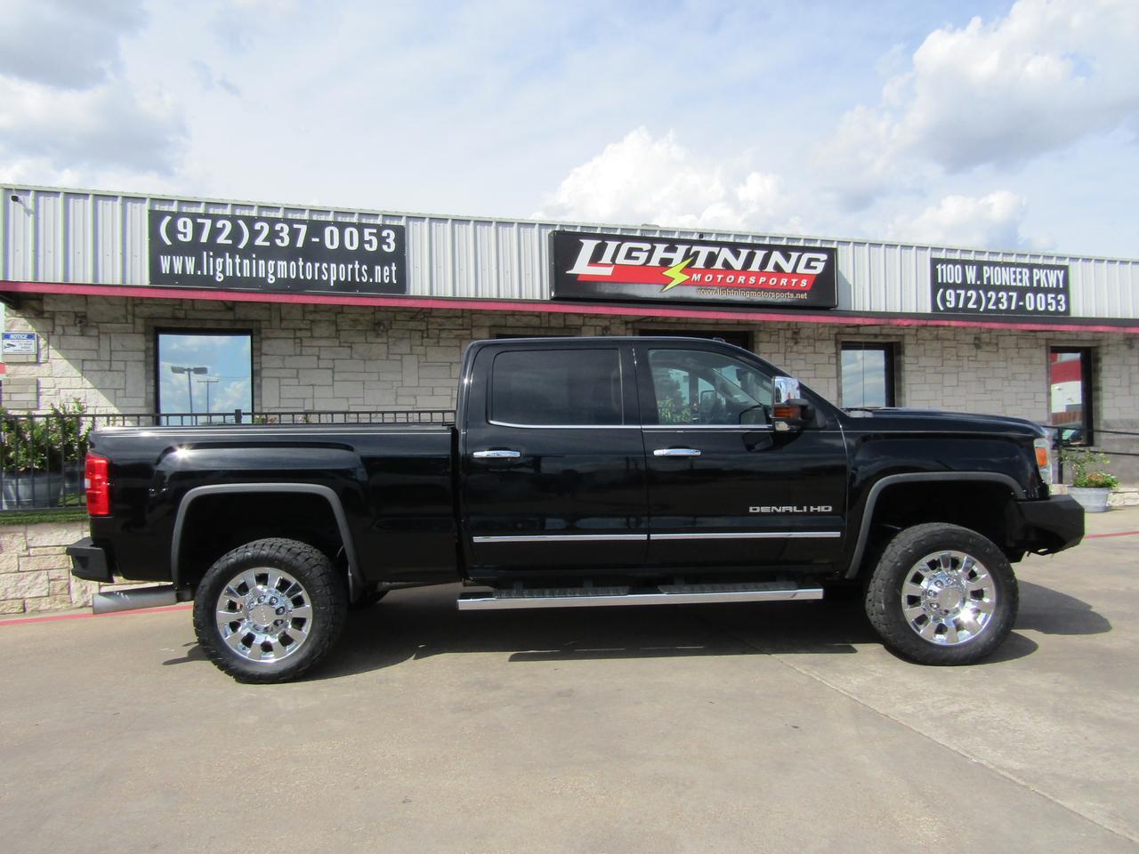 2015 GMC Sierra 2500HD 4WD Crew Cab 153.7 Denali Grand Prairie TX