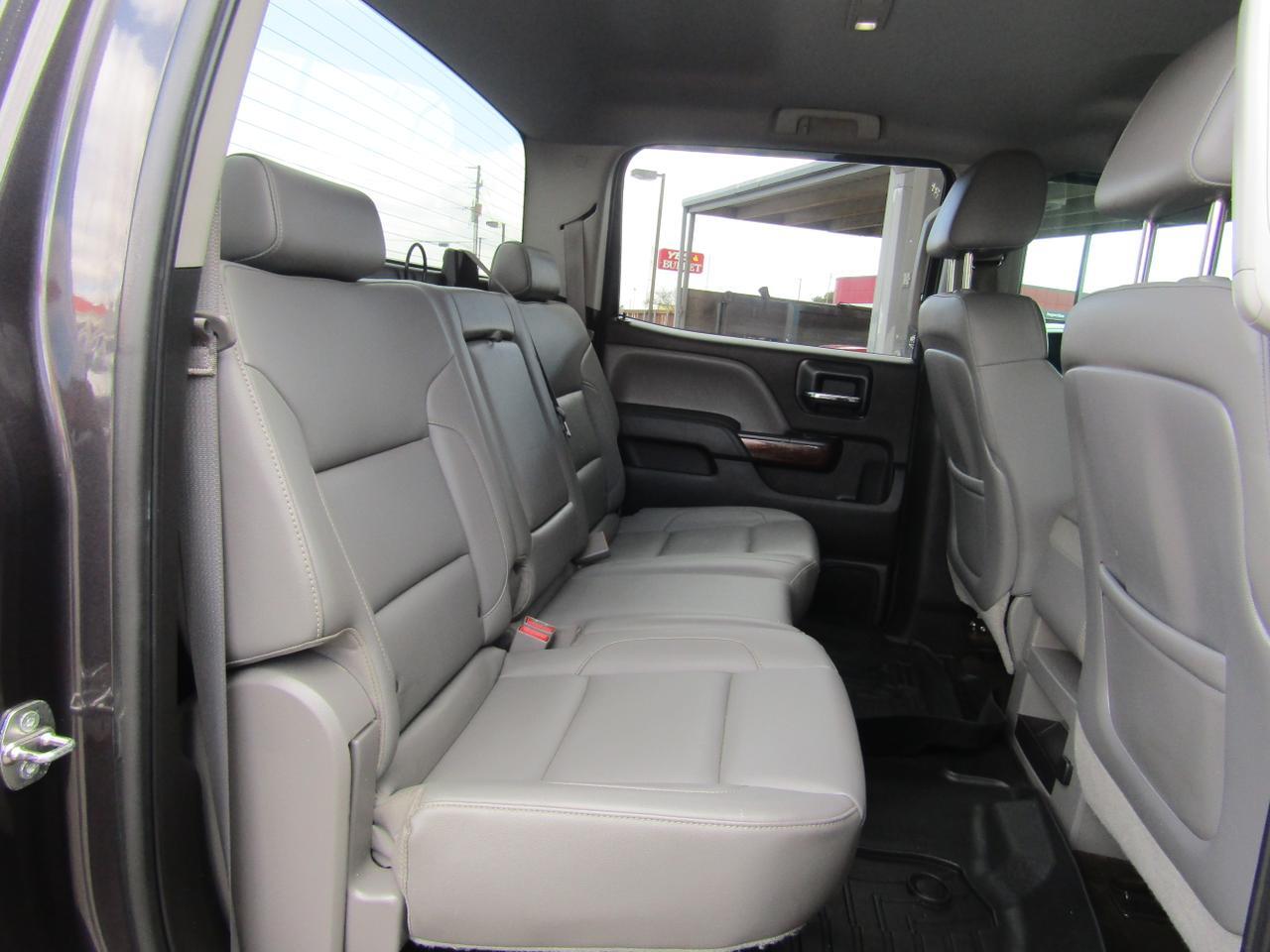 2015 GMC Sierra 2500HD 4WD Crew Cab 153.7 SLT Grand Prairie TX