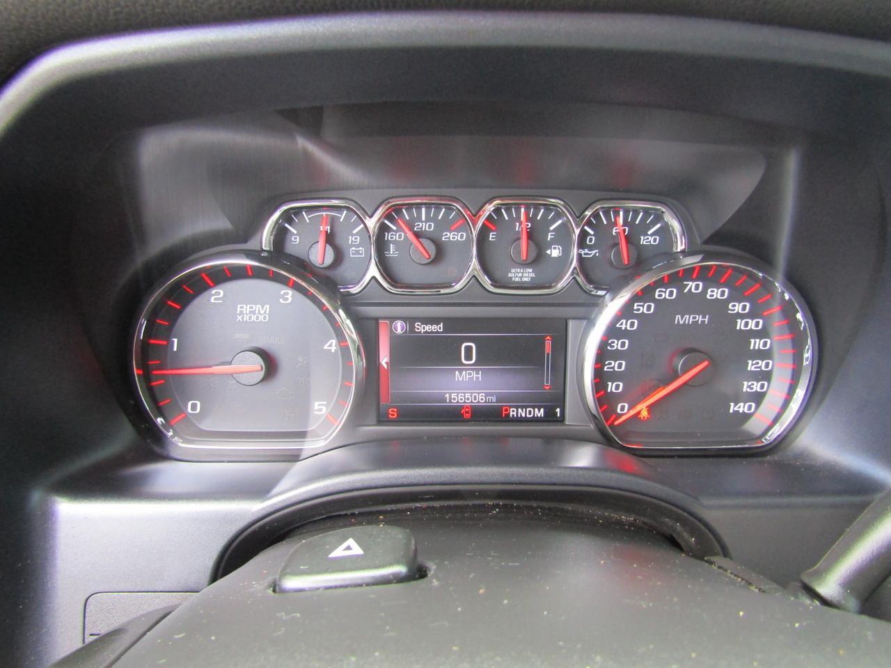 2015 GMC Sierra 2500HD 4WD Crew Cab 153.7 SLT Grand Prairie TX