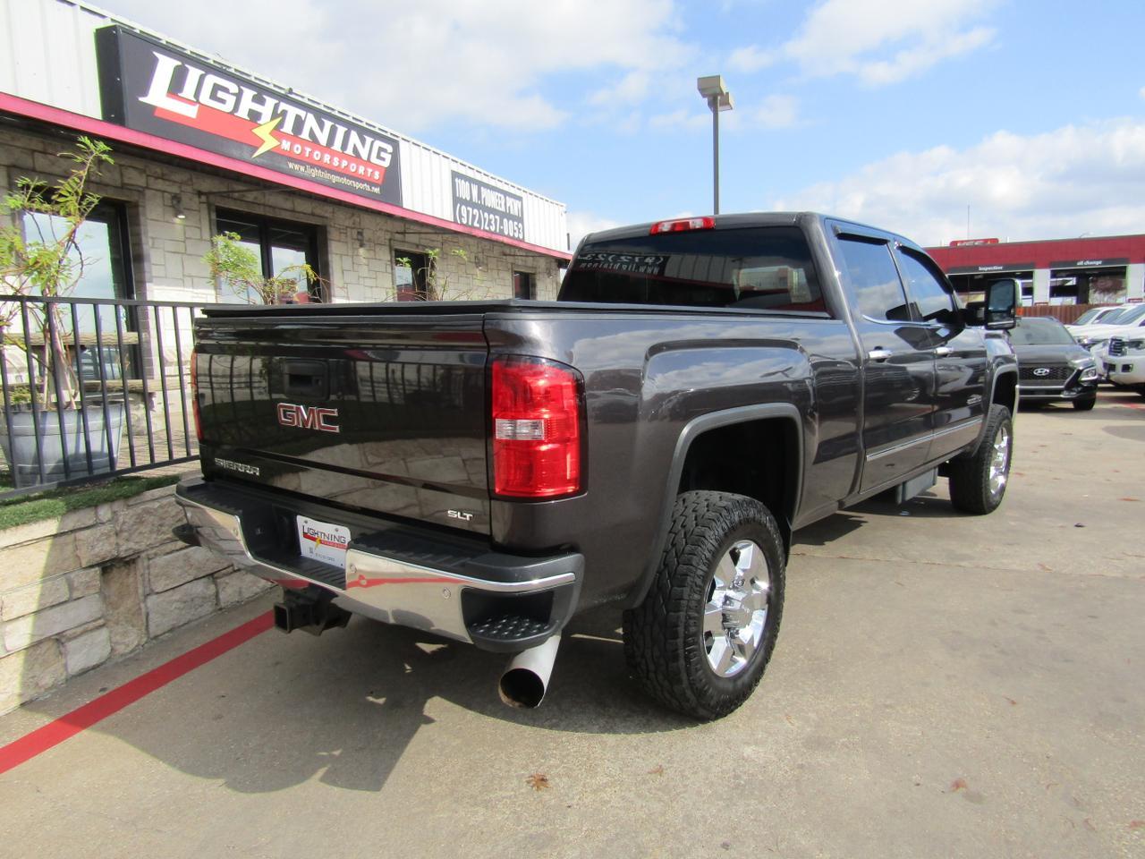 2015 GMC Sierra 2500HD 4WD Crew Cab 153.7 SLT Grand Prairie TX