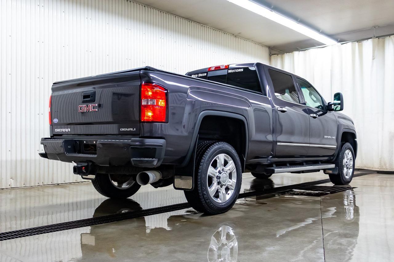 2015 GMC Sierra 2500HD 4x4 Crew Cab Denali Diesel Leather Roof Nav Red Deer AB