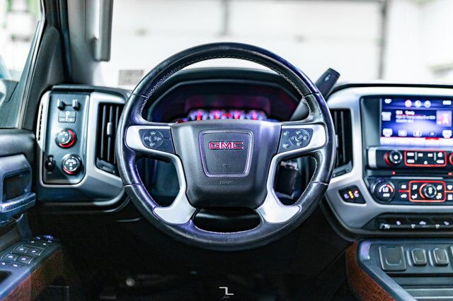 2015 GMC Sierra 2500HD 4x4 Crew Cab SLE Z71 PSeat BCam Red Deer AB