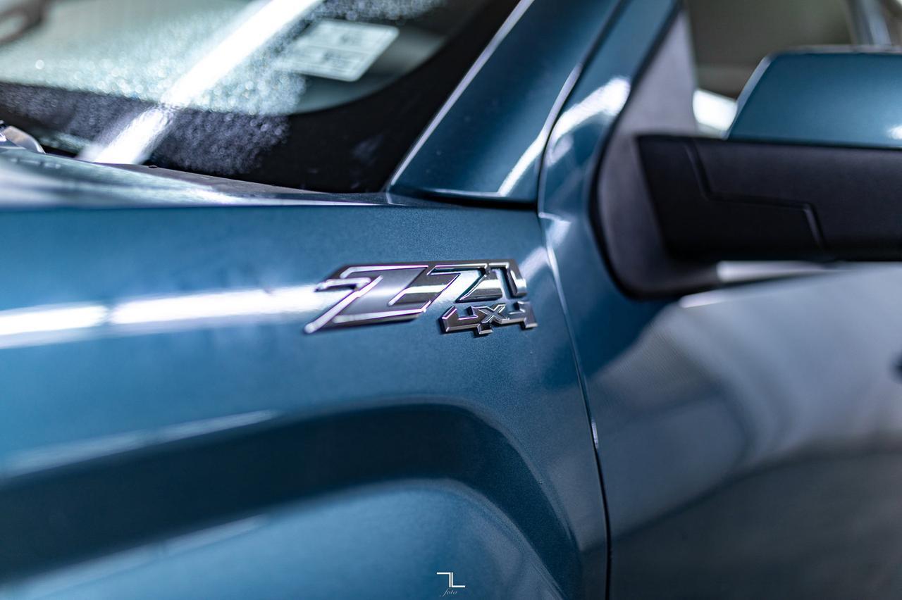 2015 GMC Sierra 2500HD 4x4 Crew Cab SLE Z71 PSeat BCam Red Deer AB