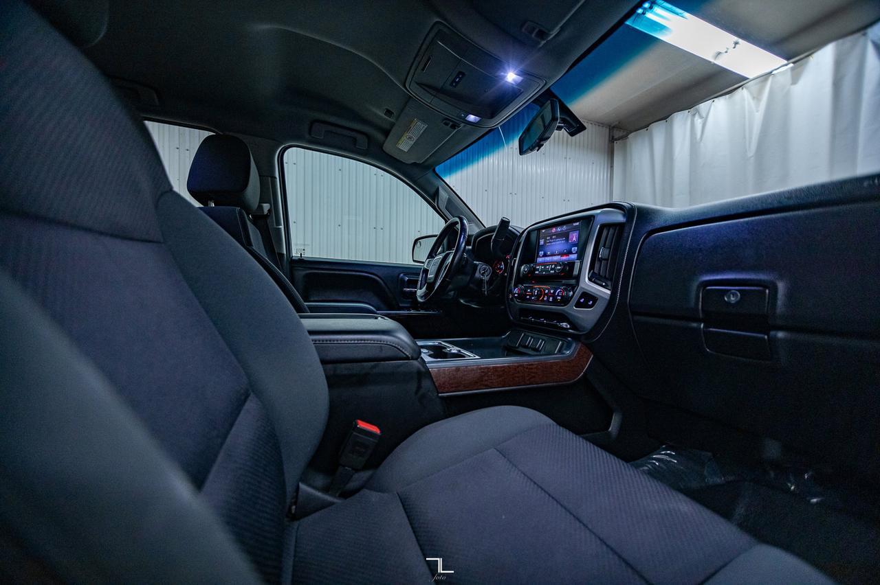 2015 GMC Sierra 2500HD 4x4 Crew Cab SLE Z71 PSeat BCam Red Deer AB
