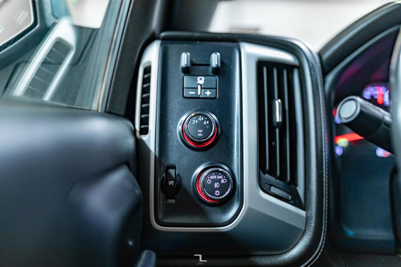 2015 GMC Sierra 2500HD 4x4 Crew Cab SLE Z71 PSeat BCam Red Deer AB