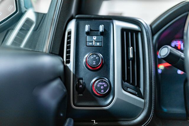 2015 GMC Sierra 2500HD 4x4 Crew Cab SLE Z71 PSeat BCam Red Deer AB