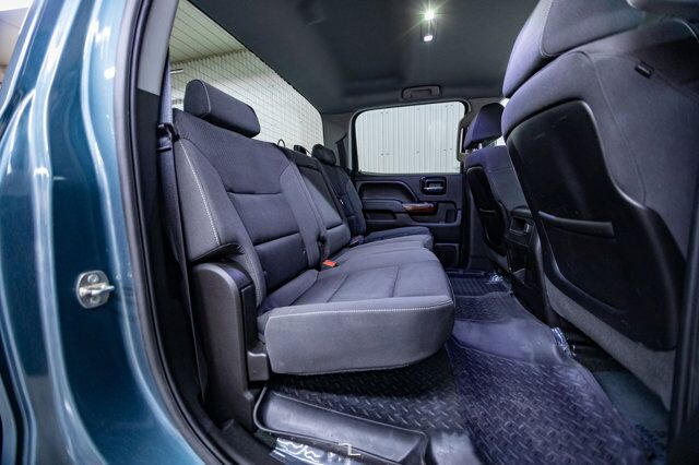 2015 GMC Sierra 2500HD 4x4 Crew Cab SLE Z71 PSeat BCam Red Deer AB