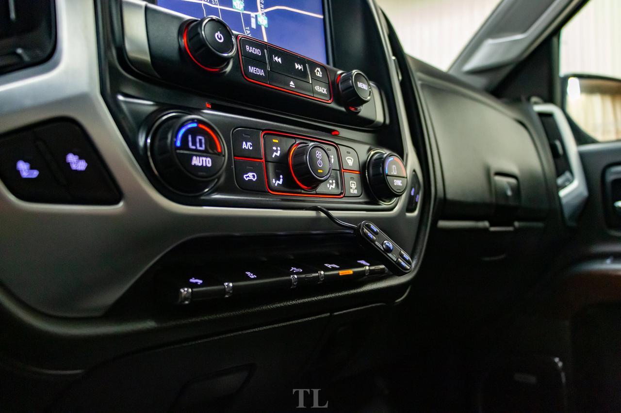 2015 GMC Sierra 2500HD 4x4 Crew Cab SLT Diesel Lift Leather Roof Nav Red Deer AB