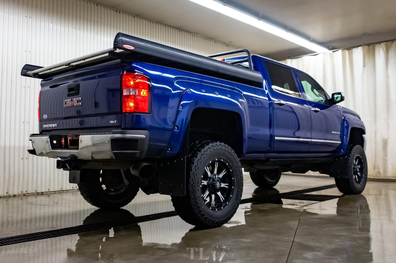 2015 GMC Sierra 2500HD 4x4 Crew Cab SLT Diesel Lift Leather Roof Nav Red Deer AB