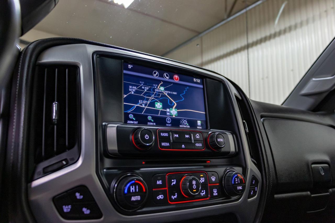 2015 GMC Sierra 2500HD 4x4 Crew Cab SLT Z71 Diesel Leather Roof Nav Red Deer AB