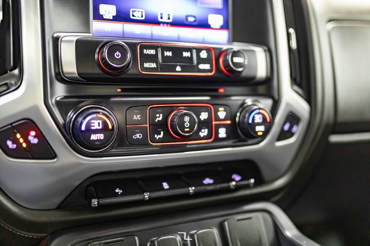 2015 GMC Sierra 2500HD 4x4 Crew Cab SLT Z71 Leather BCam Red Deer AB