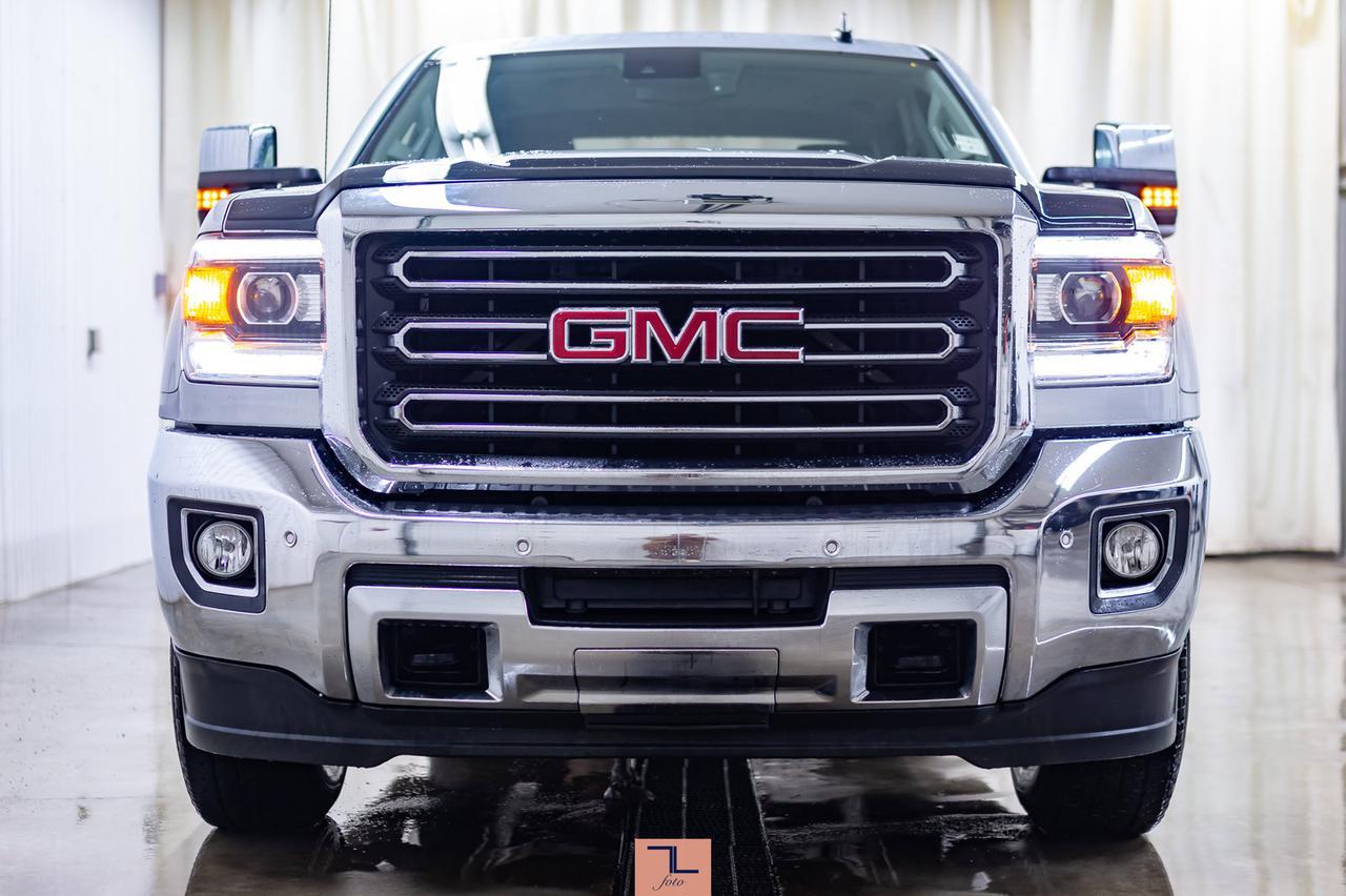 2015 GMC Sierra 2500HD 4x4 Crew Cab SLT Z71 Leather Roof Nav BCam Red Deer AB