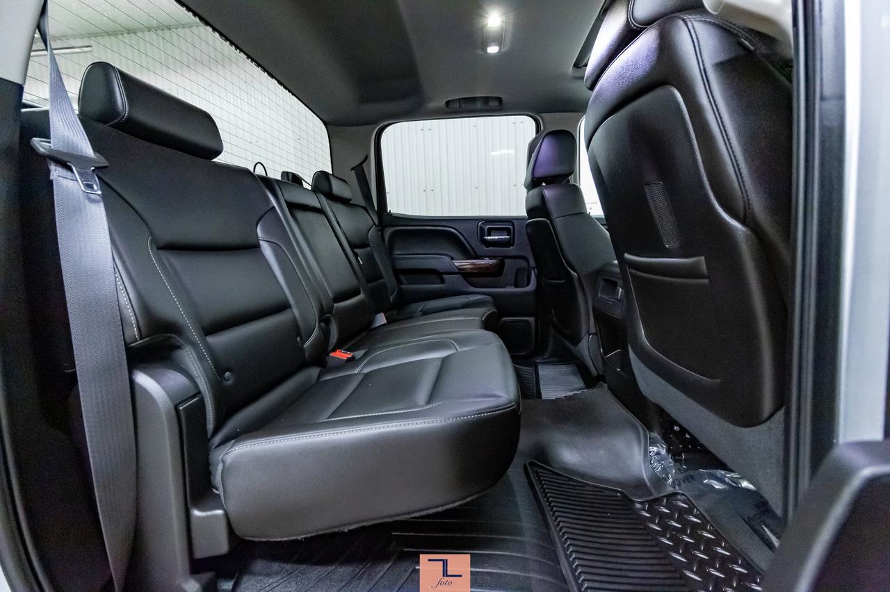 2015 GMC Sierra 2500HD 4x4 Crew Cab SLT Z71 Leather Roof Nav BCam Red Deer AB