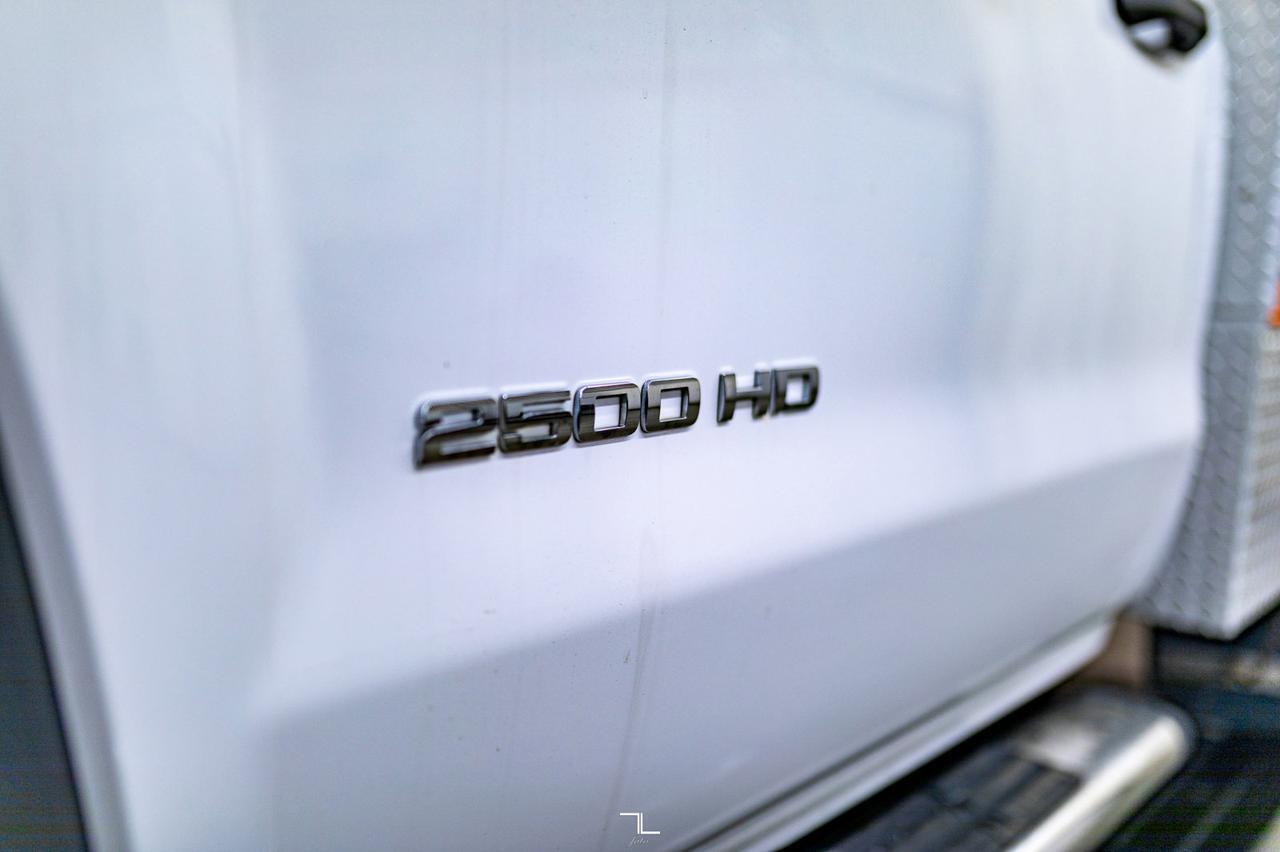 2015 GMC Sierra 2500HD 4x4 Reg Cab Mechanics Box Red Deer AB