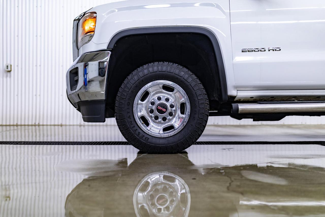 2015 GMC Sierra 2500HD 4x4 Reg Cab Mechanics Box Red Deer AB