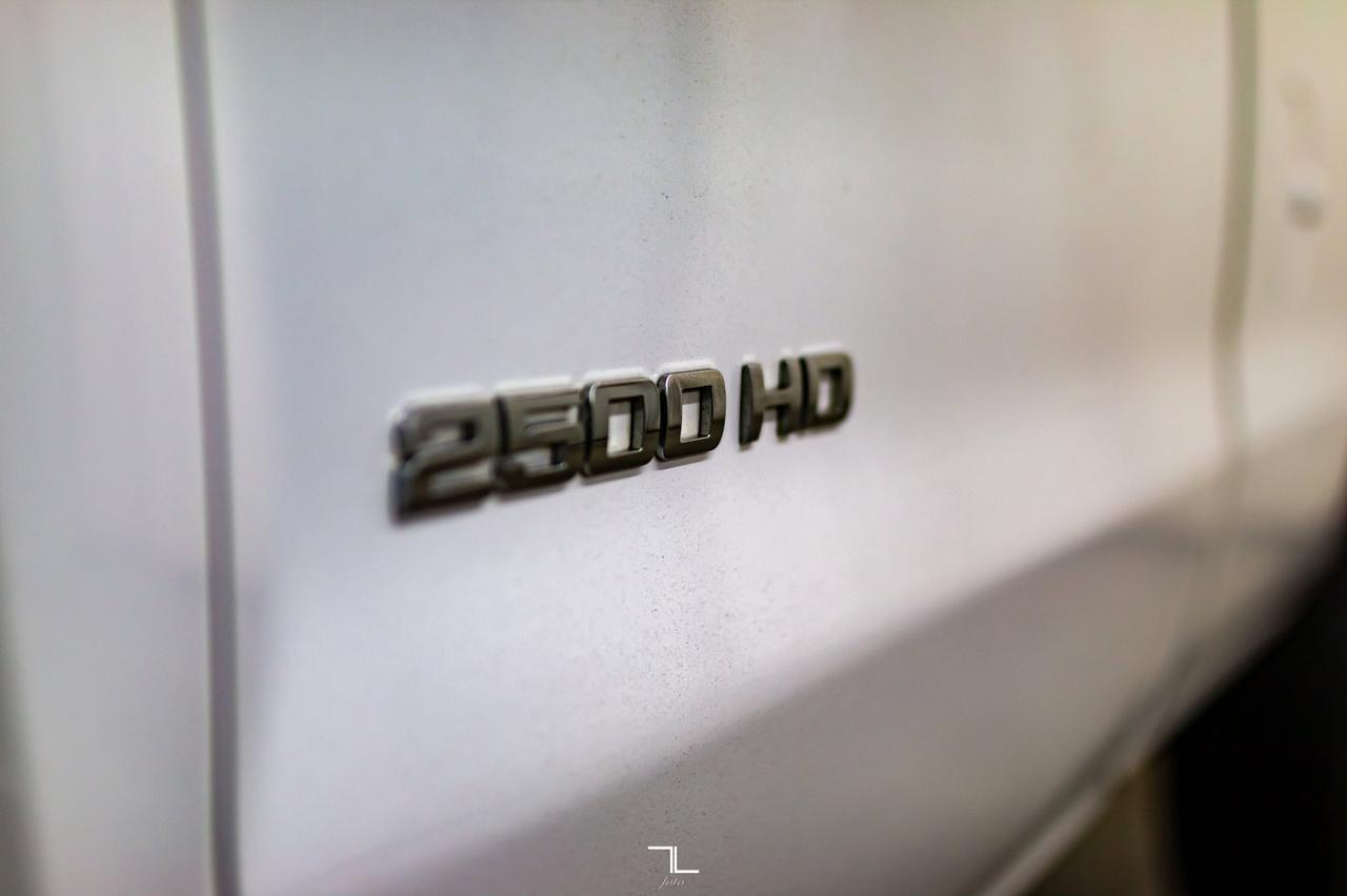 2015 GMC Sierra 2500HD 4x4 Reg Cab WT Longbox Red Deer AB