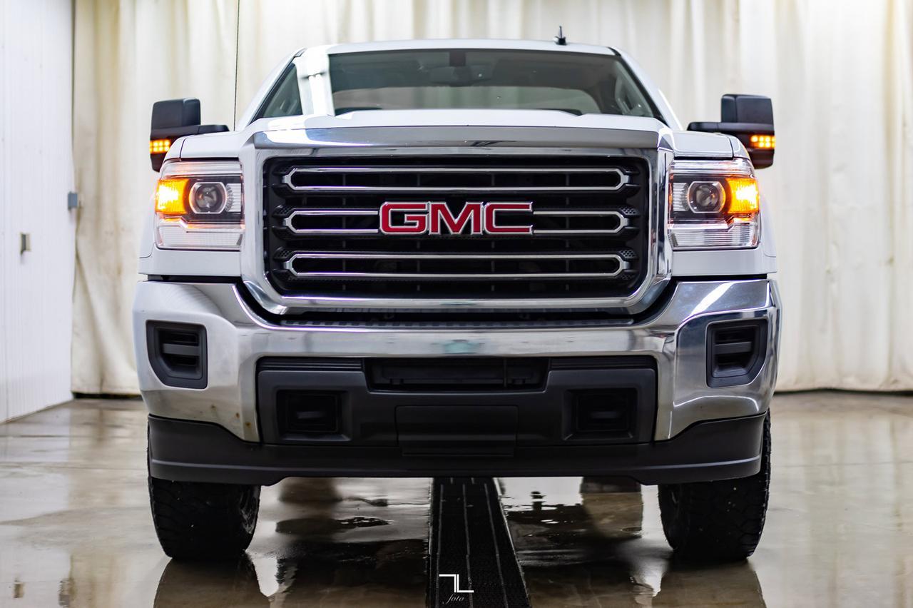 2015 GMC Sierra 2500HD 4x4 Reg Cab WT Longbox Red Deer AB