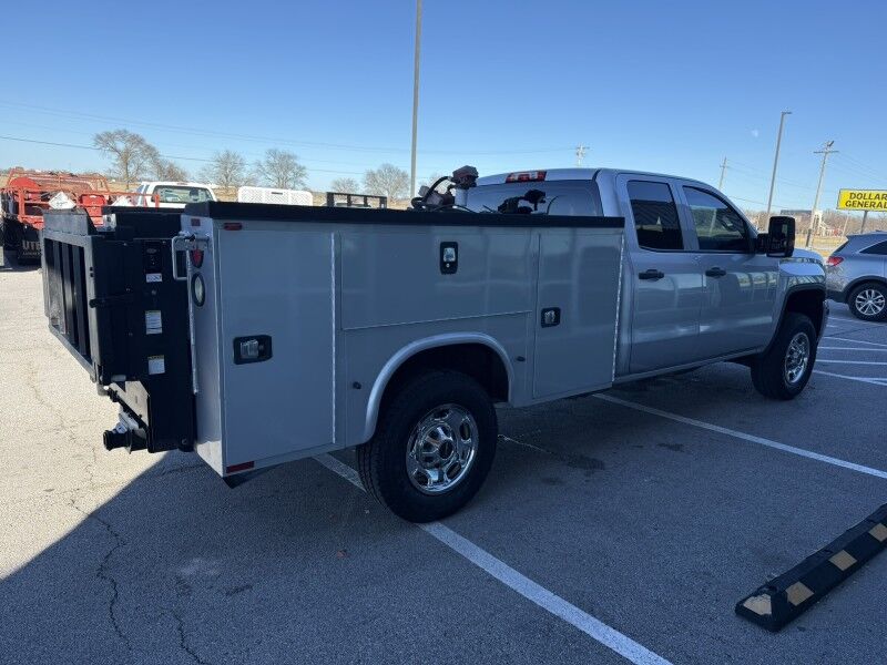 2015 GMC Sierra 2500HD 4x4 Utility Collinsville OK