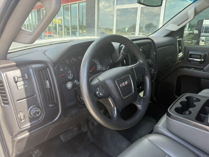 2015 GMC Sierra 2500HD Cab & Chassis Collinsville OK