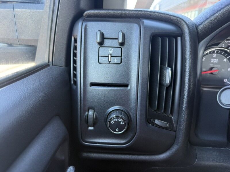 2015 GMC Sierra 2500HD Cab & Chasssis Collinsville OK