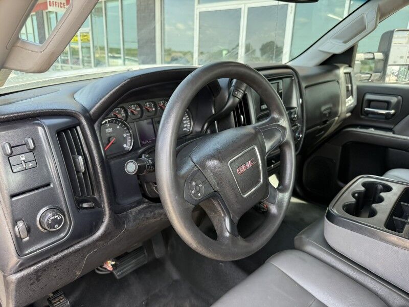 2015 GMC Sierra 2500HD Cab & Chasssis Collinsville OK
