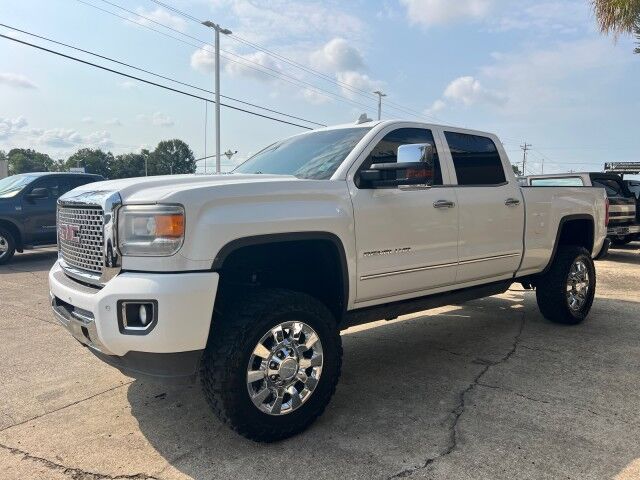 2015 GMC Sierra 2500HD Crew Cab 4WD Denali Lafayette LA