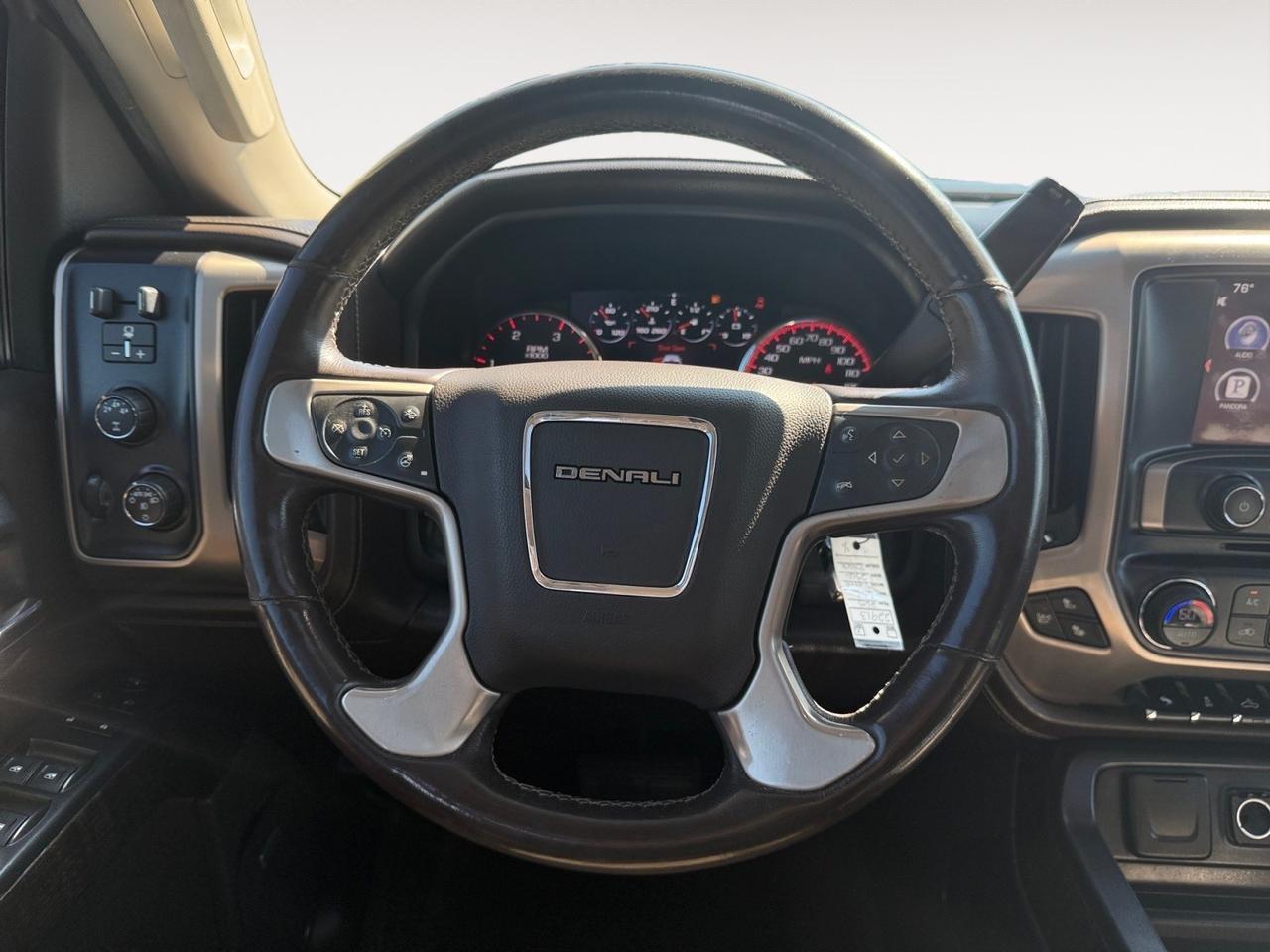 2015 GMC Sierra 2500HD Denali, BLUETOOTH, UNIVERSAL GARAGE DOOR OPENER, SUNROOF, RUNNING BOARDS, POWERED SLIDING REAR WINDOW, BACKUP CAMERA, TOW PACKAGE, HEATED STEERING WHEEL, HEATED AND VENTILATED FRONT SEATS, TRUCKS THIS CLEAN DONT LAST LONG COME AND TEST DRIVE THIS DEN Norfolk VA