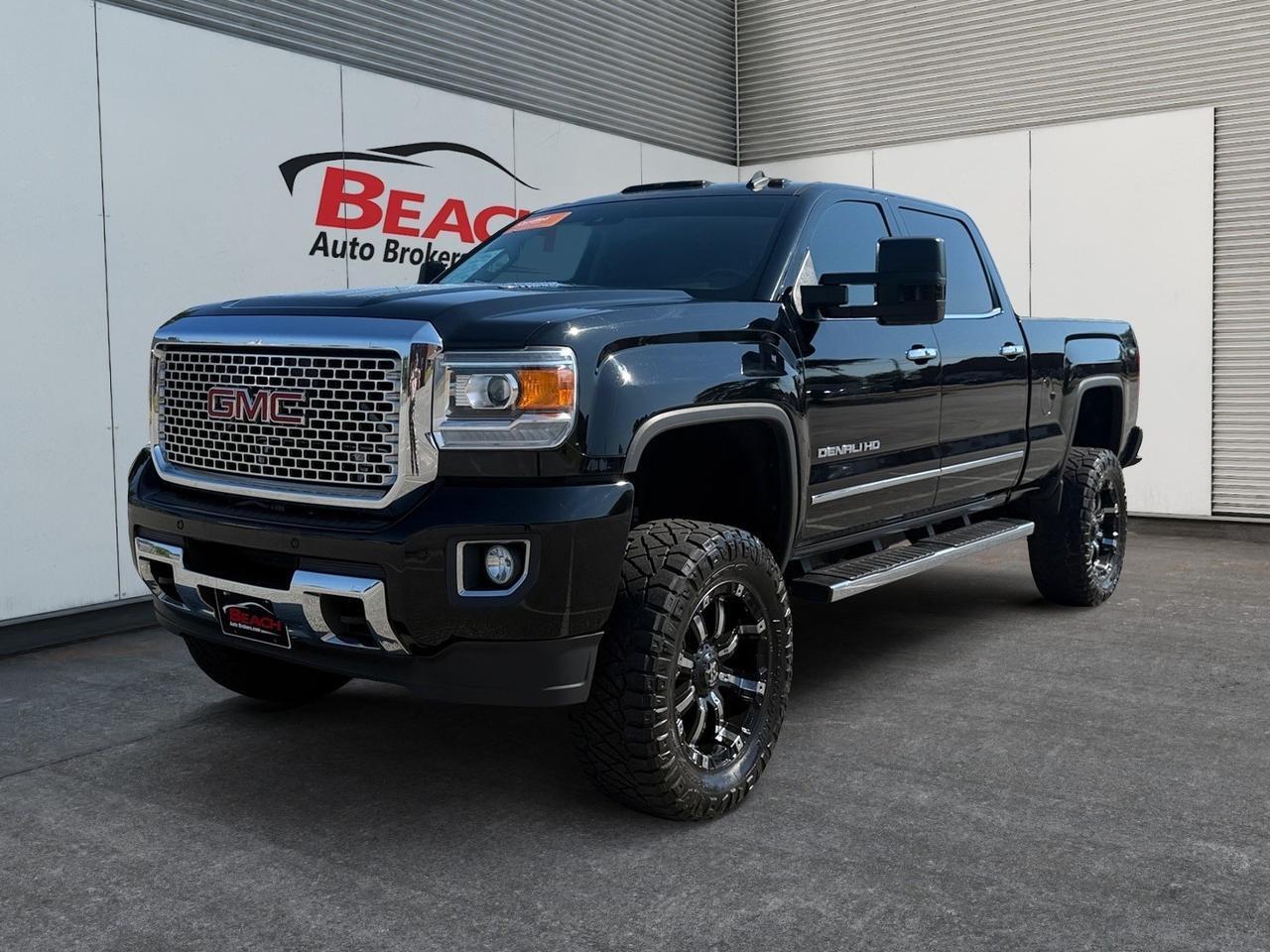 2015 GMC Sierra 2500HD Denali, BLUETOOTH, UNIVERSAL GARAGE DOOR OPENER, SUNROOF, RUNNING BOARDS, POWERED SLIDING REAR WINDOW, BACKUP CAMERA, TOW PACKAGE, HEATED STEERING WHEEL, HEATED AND VENTILATED FRONT SEATS, TRUCKS THIS CLEAN DONT LAST LONG COME AND TEST DRIVE THIS DEN Norfolk VA